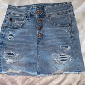 American Eagle Ripped Denim Skirt!